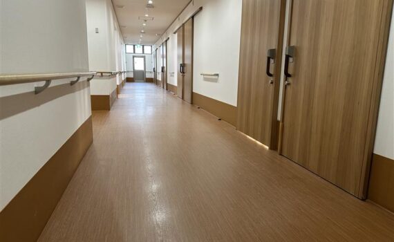 メディホス静岡富士 廊下